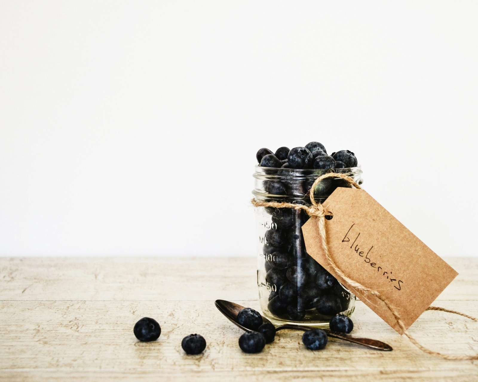 Optimal Nutrition Strategies for Cross-Country Skiers