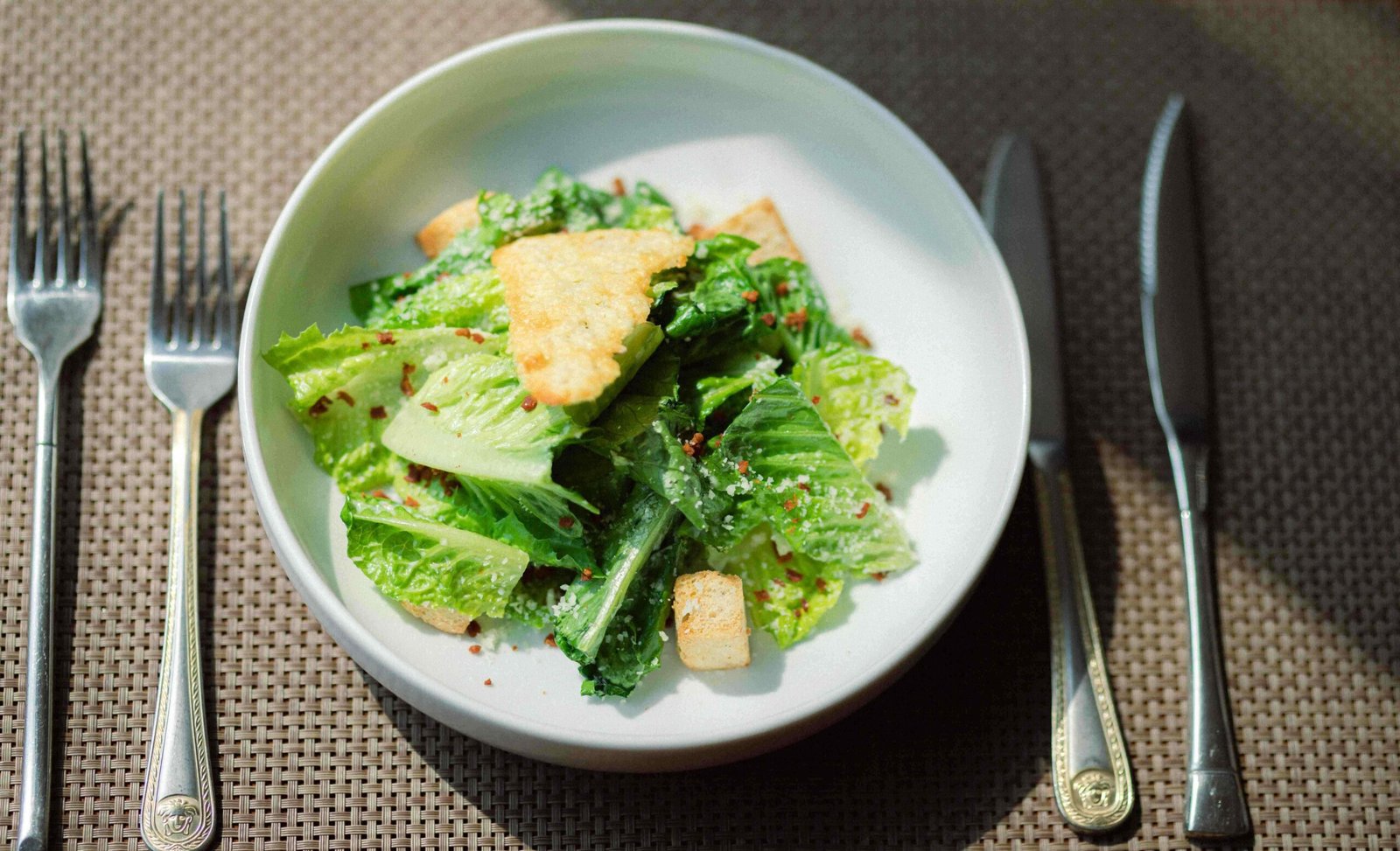 Skin and Hair Friendly Nutrition Guide