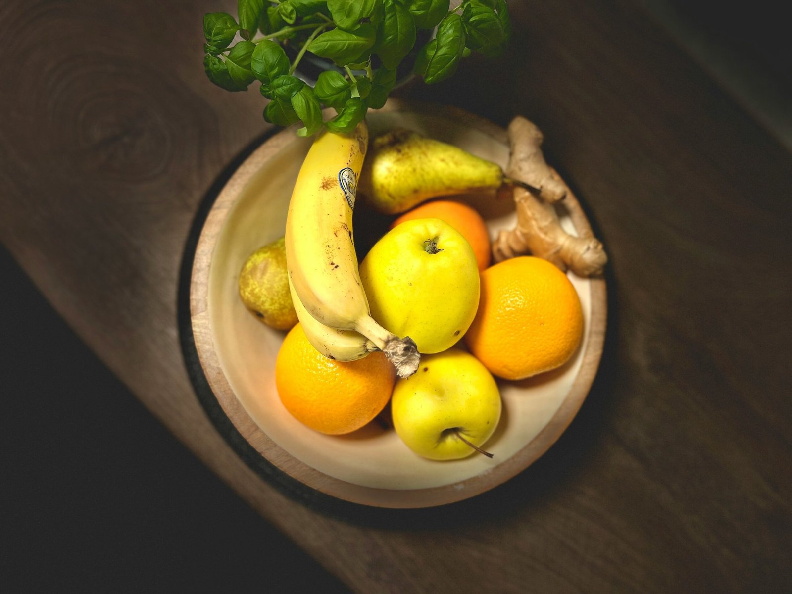 Optimizing Nutritional Intake for Elderly During Screen Time