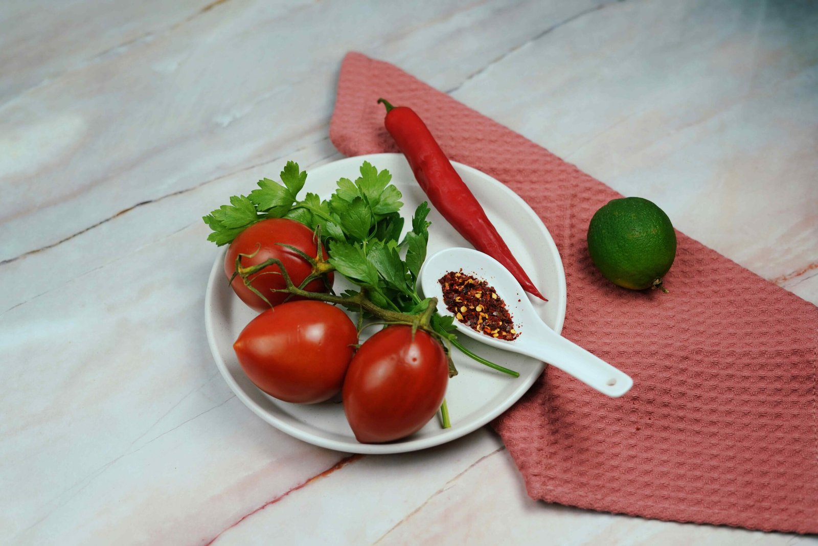 Optimal Meal Timing Strategies for Female Muscle Hypertrophy