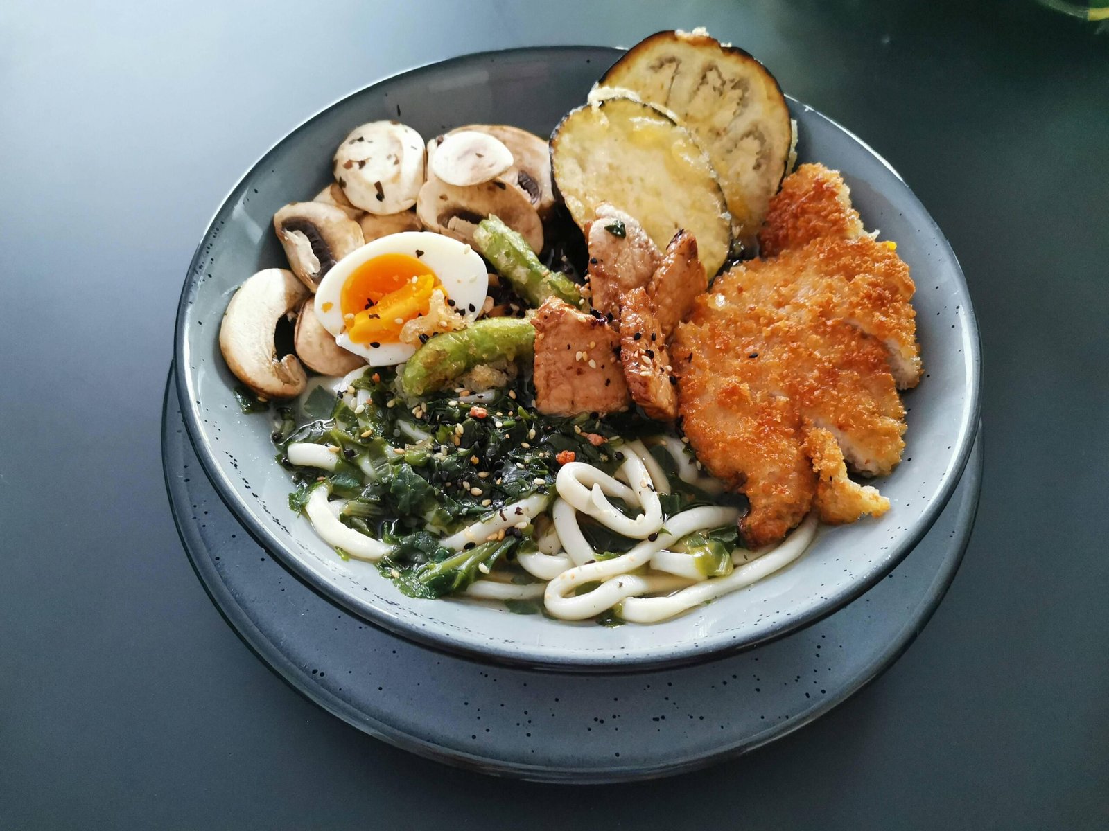 Optimizing Nutrition for Enhanced Squash Performance in Female Athletes